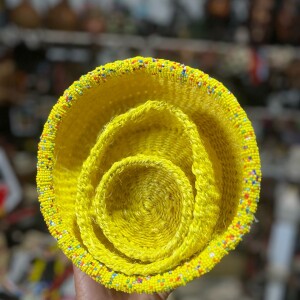 Open beaded tray